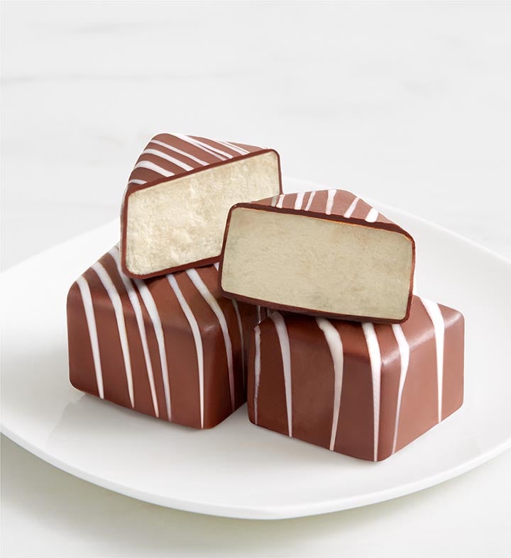 Classic Cheesecake Bites™ with Gourmet Drizzled Strawberries™